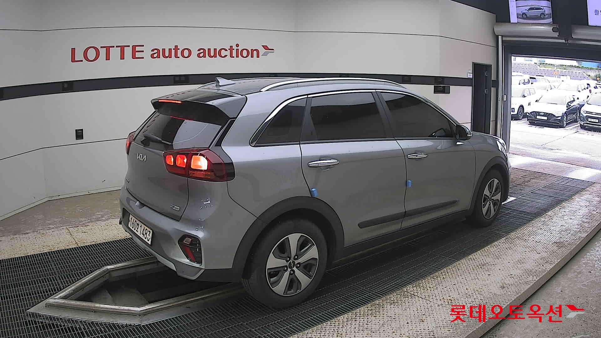 2022 - kia niro