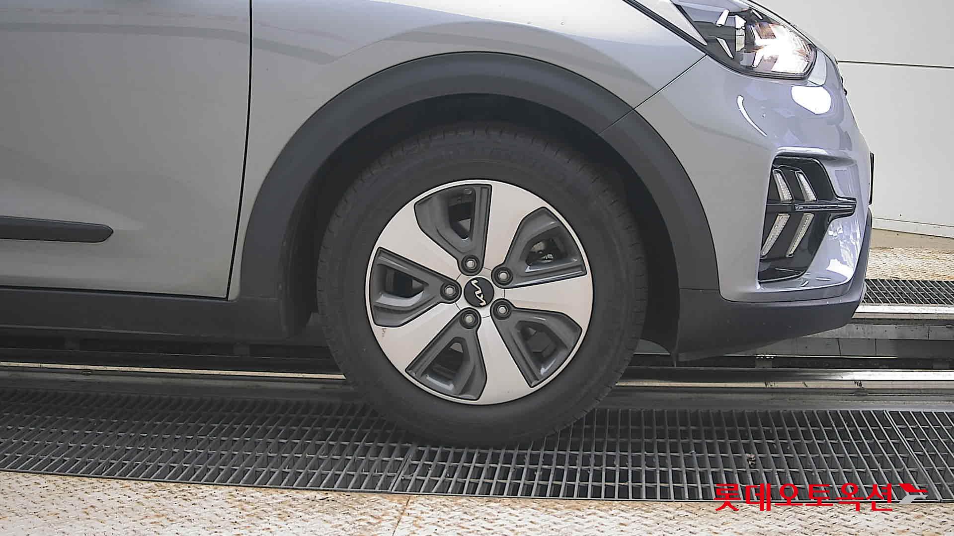 2022 - kia niro