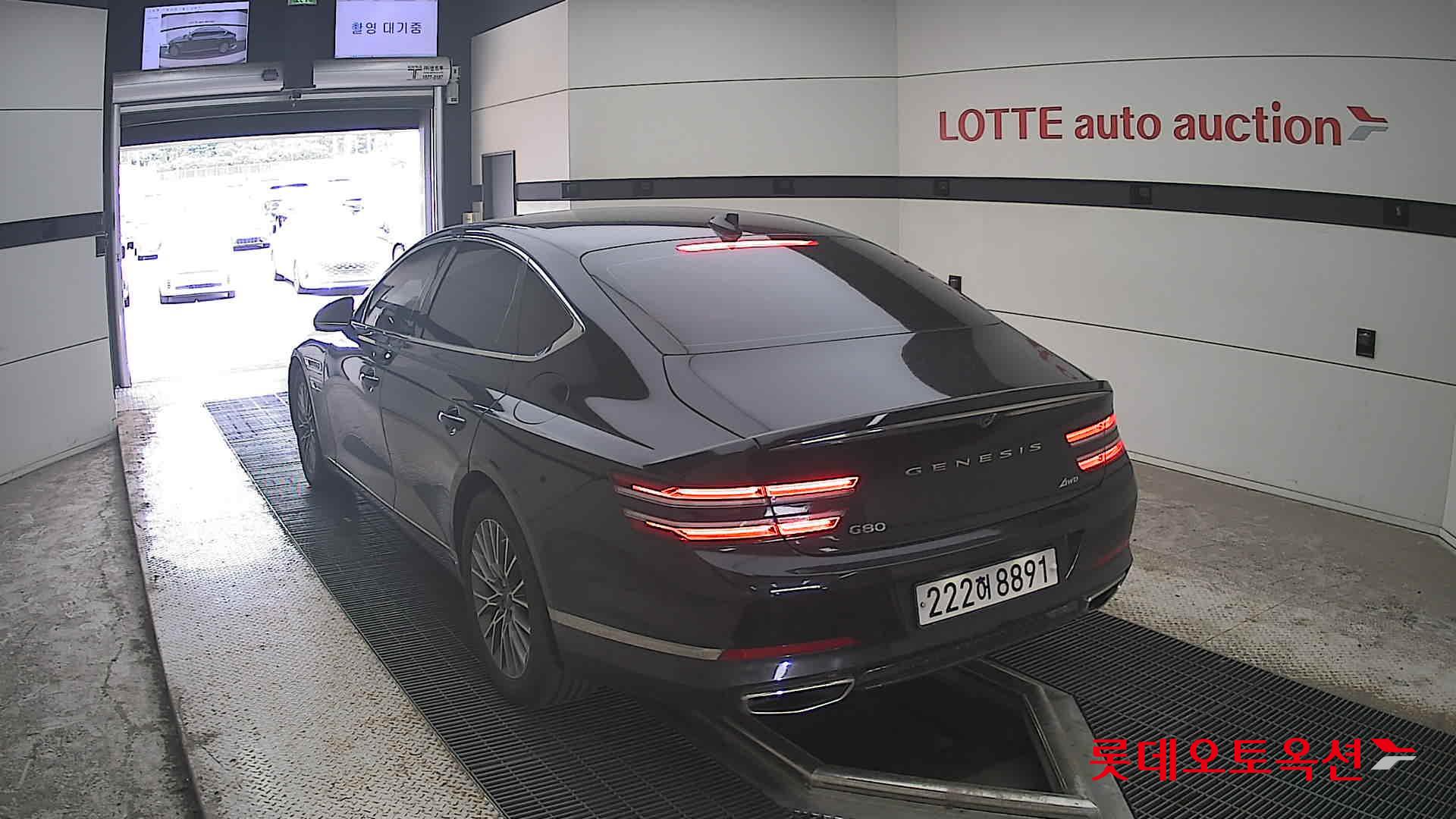 2022 - genesis g80