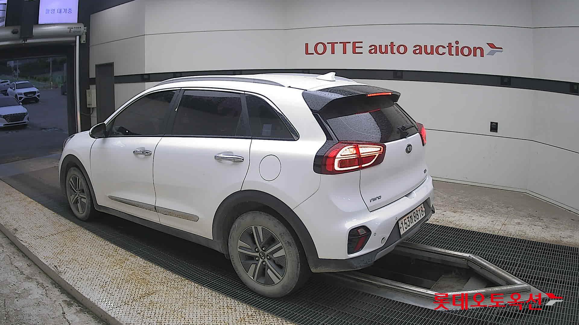 2021 - kia niro
