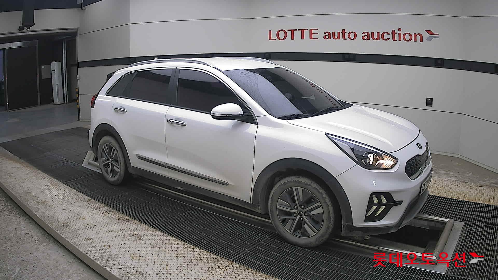 2021 - kia niro
