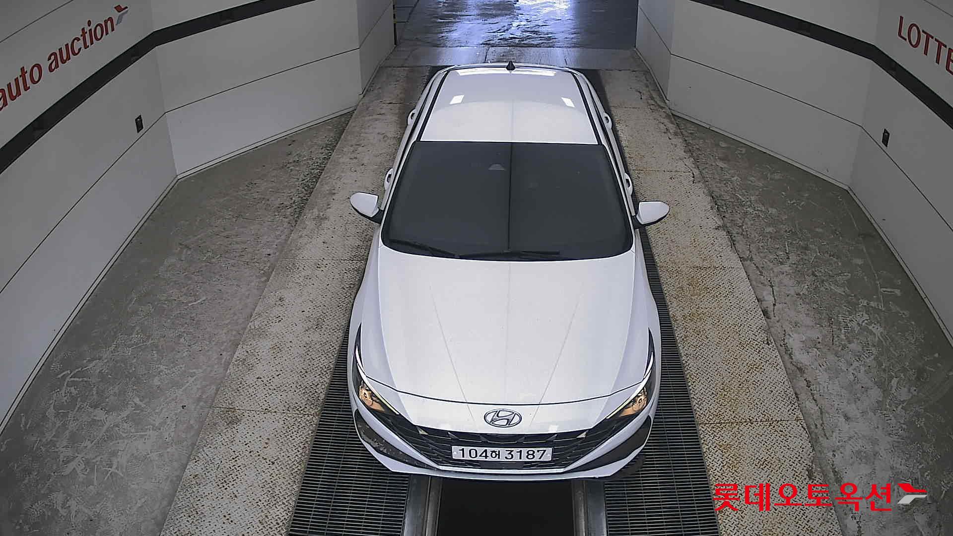 2021 - hyundai avante