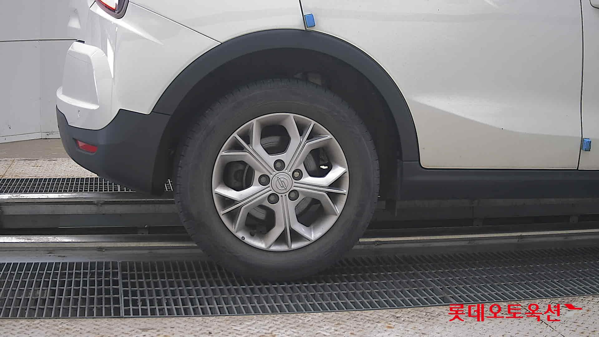 2021 - ssangyong tivoli