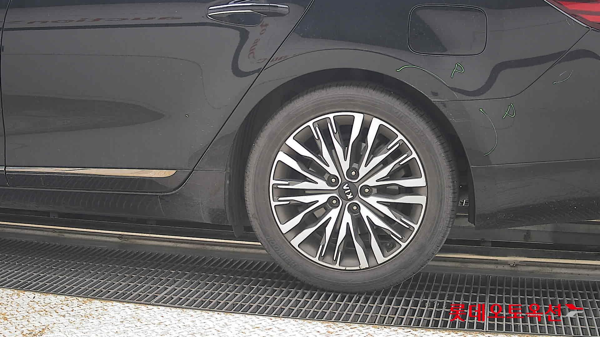 2020 - kia k7