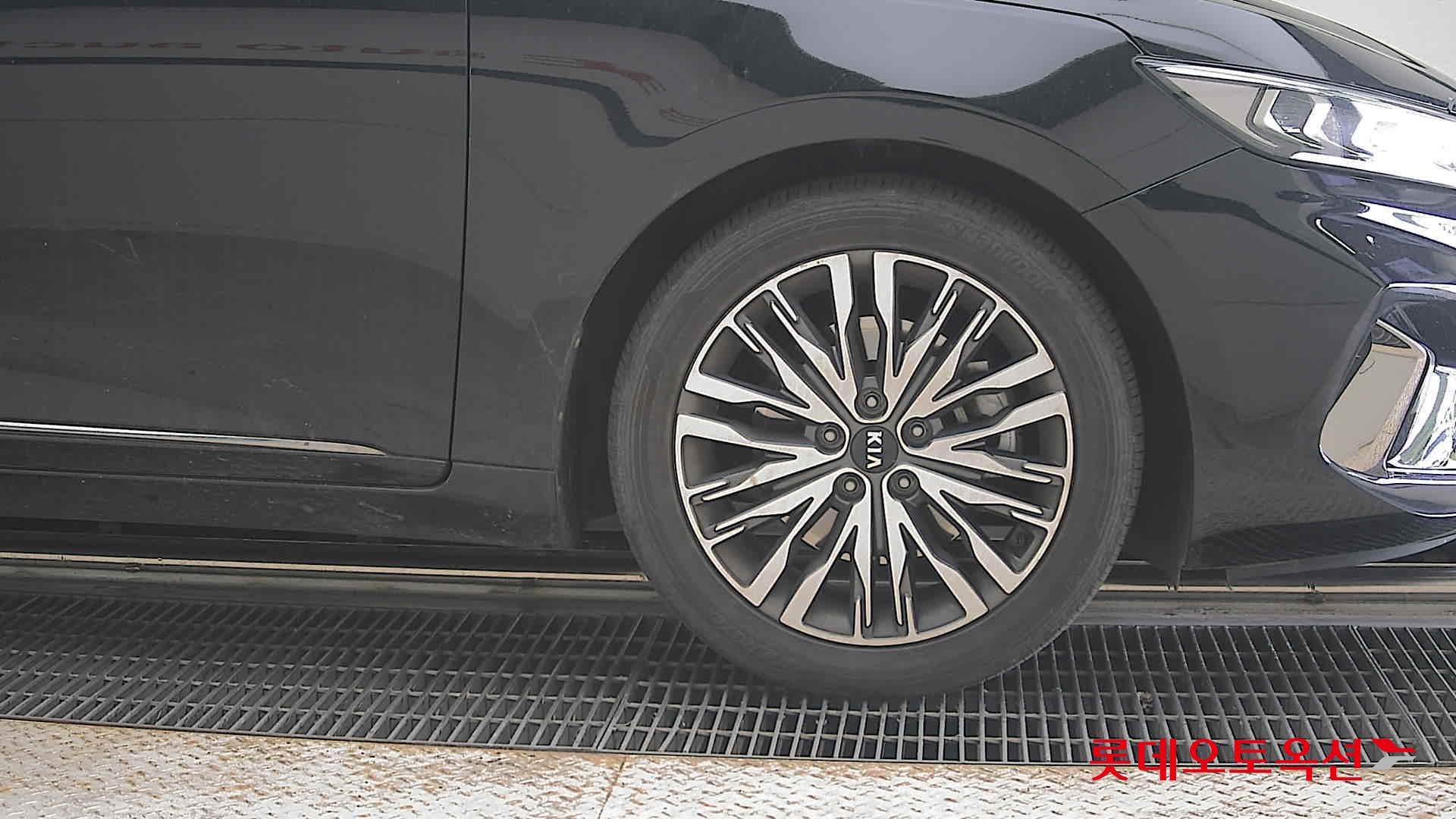 2020 - kia k7