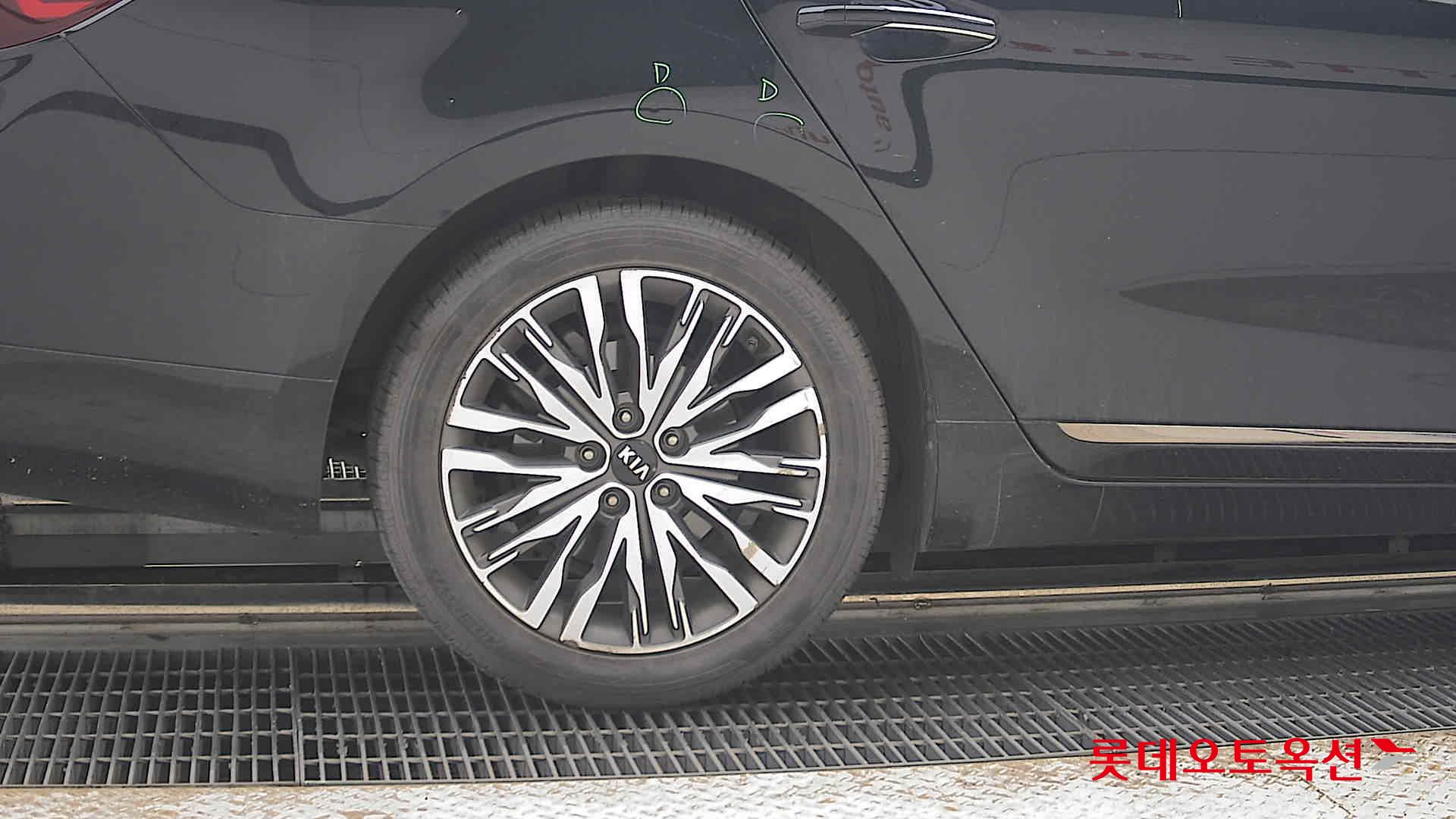 2020 - kia k7