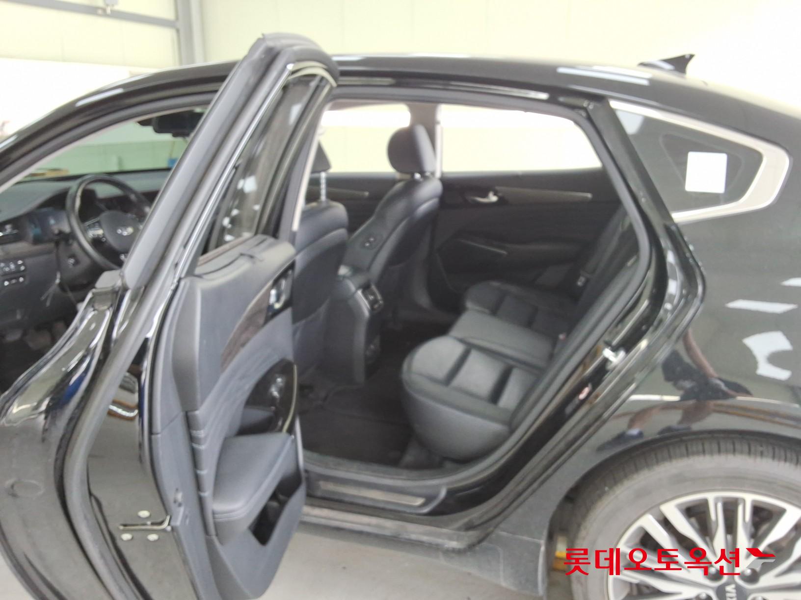 2020 - kia k7
