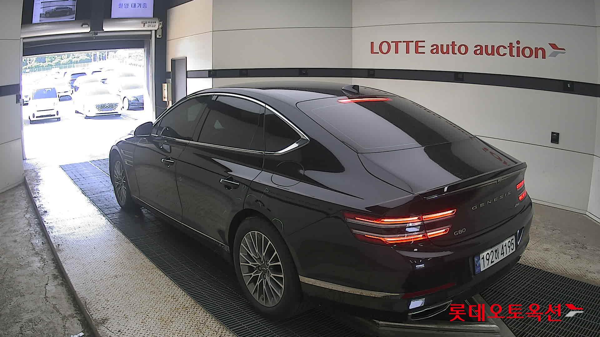 2023 - genesis g80