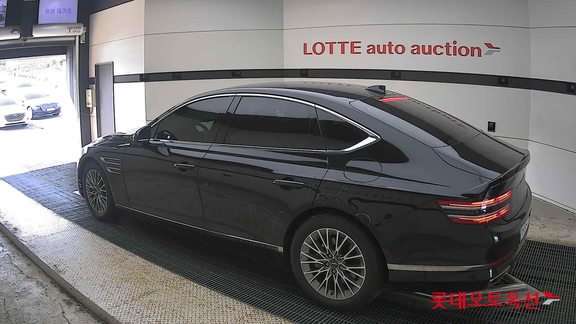 2023 - genesis g80