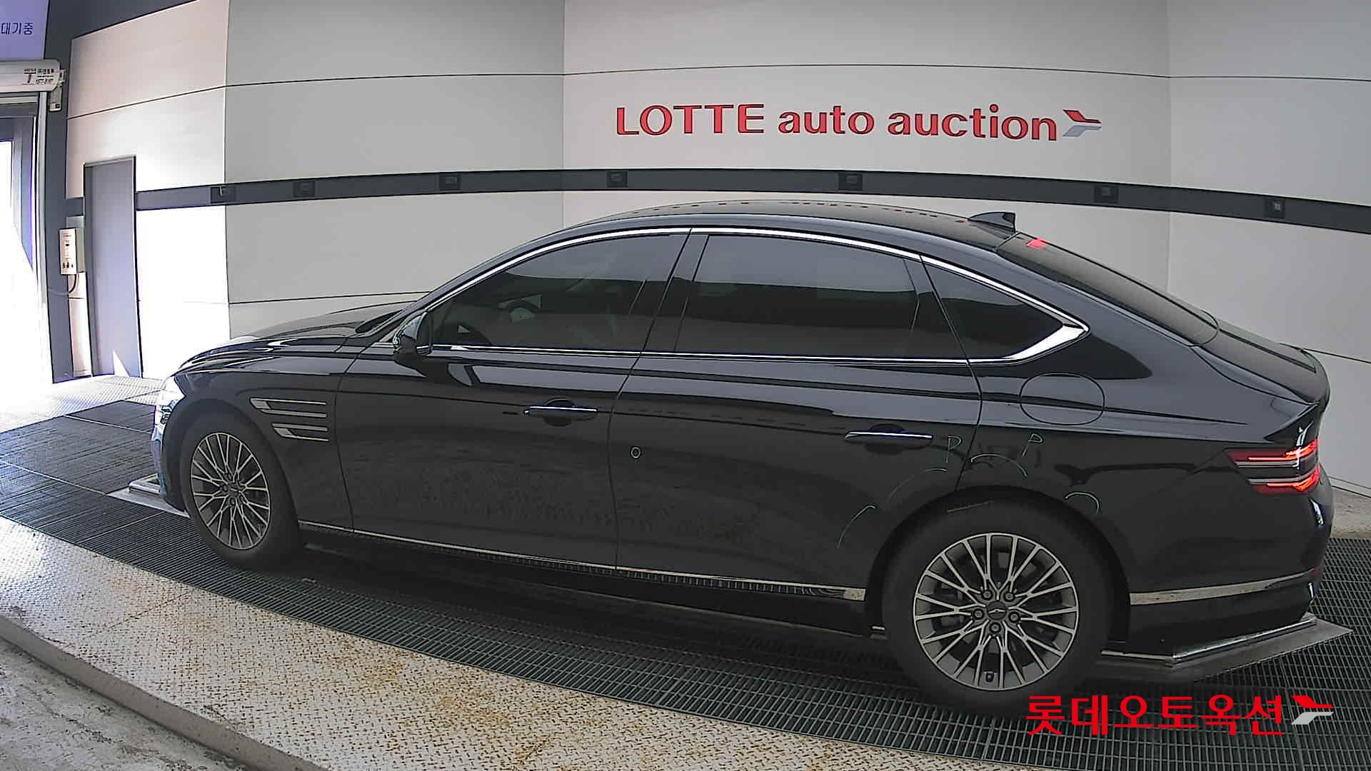 2023 - genesis g80