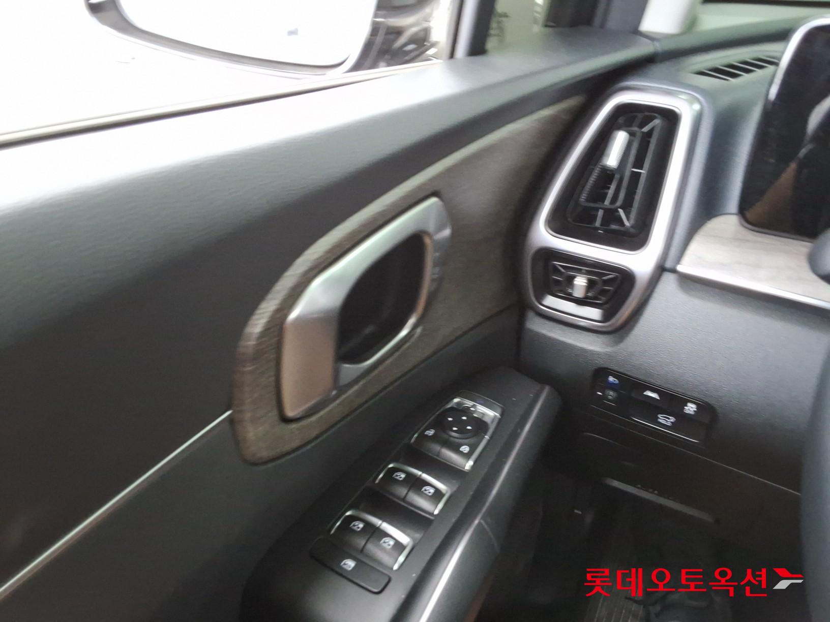 2022 - kia sorento