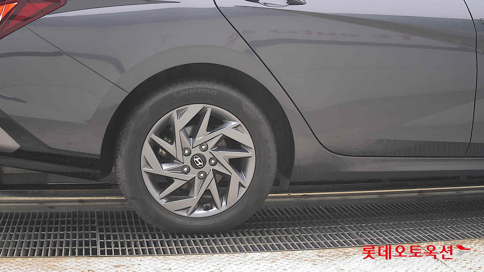 2024 - hyundai avante