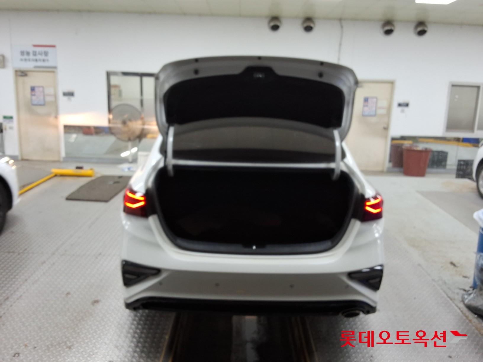 2020 - kia k3