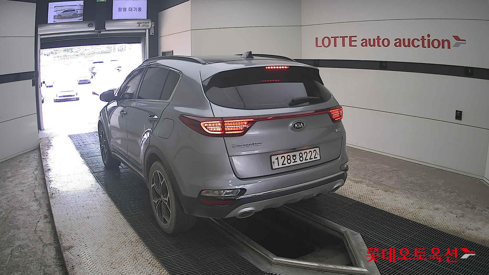 2020 - kia sportage