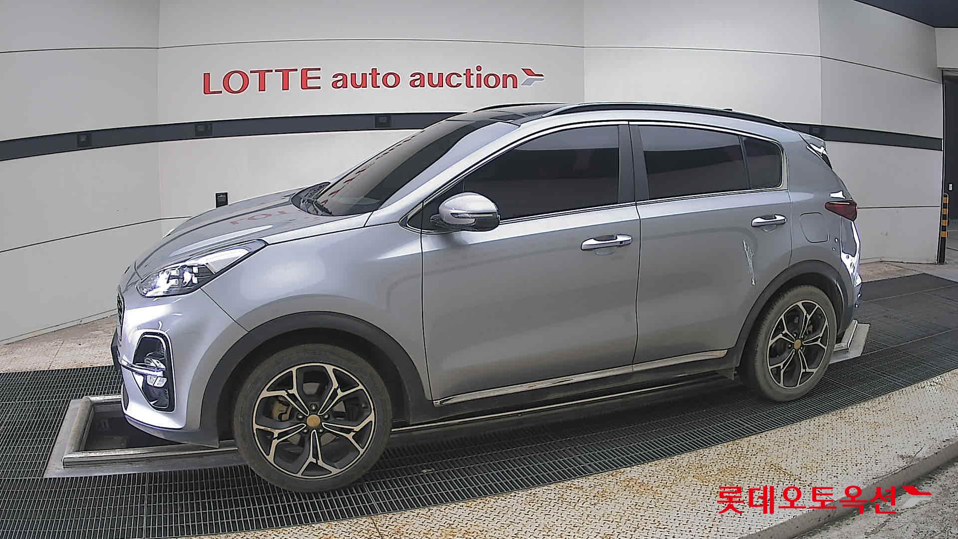 2020 - kia sportage