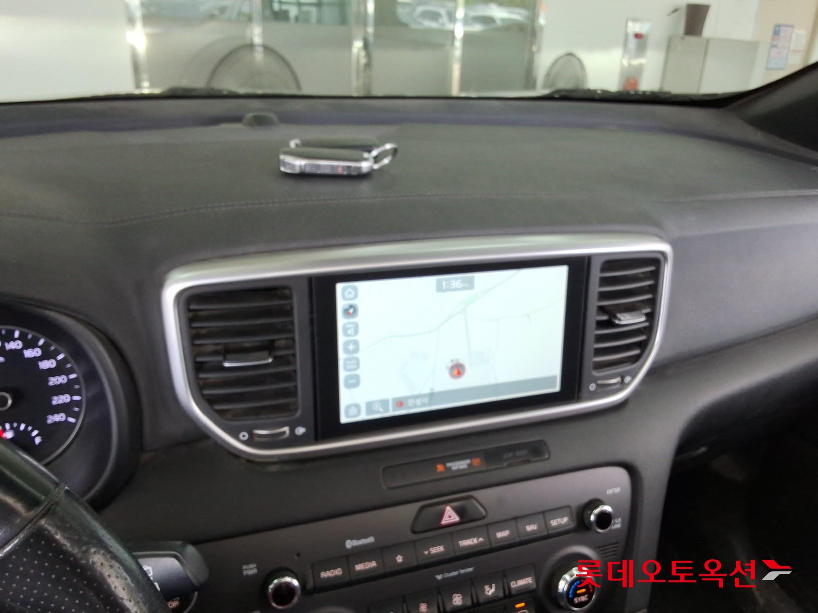 2020 - kia sportage