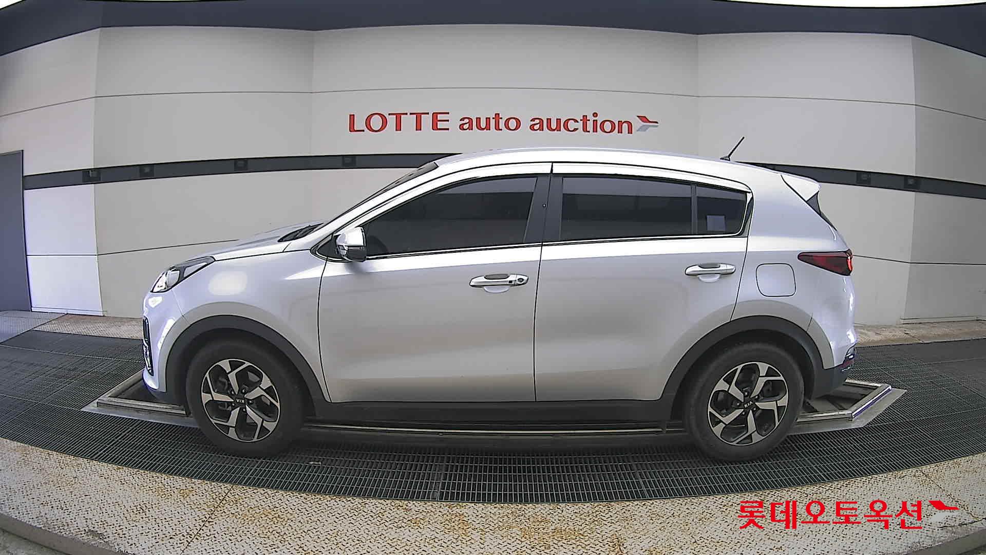 2020 - kia sportage