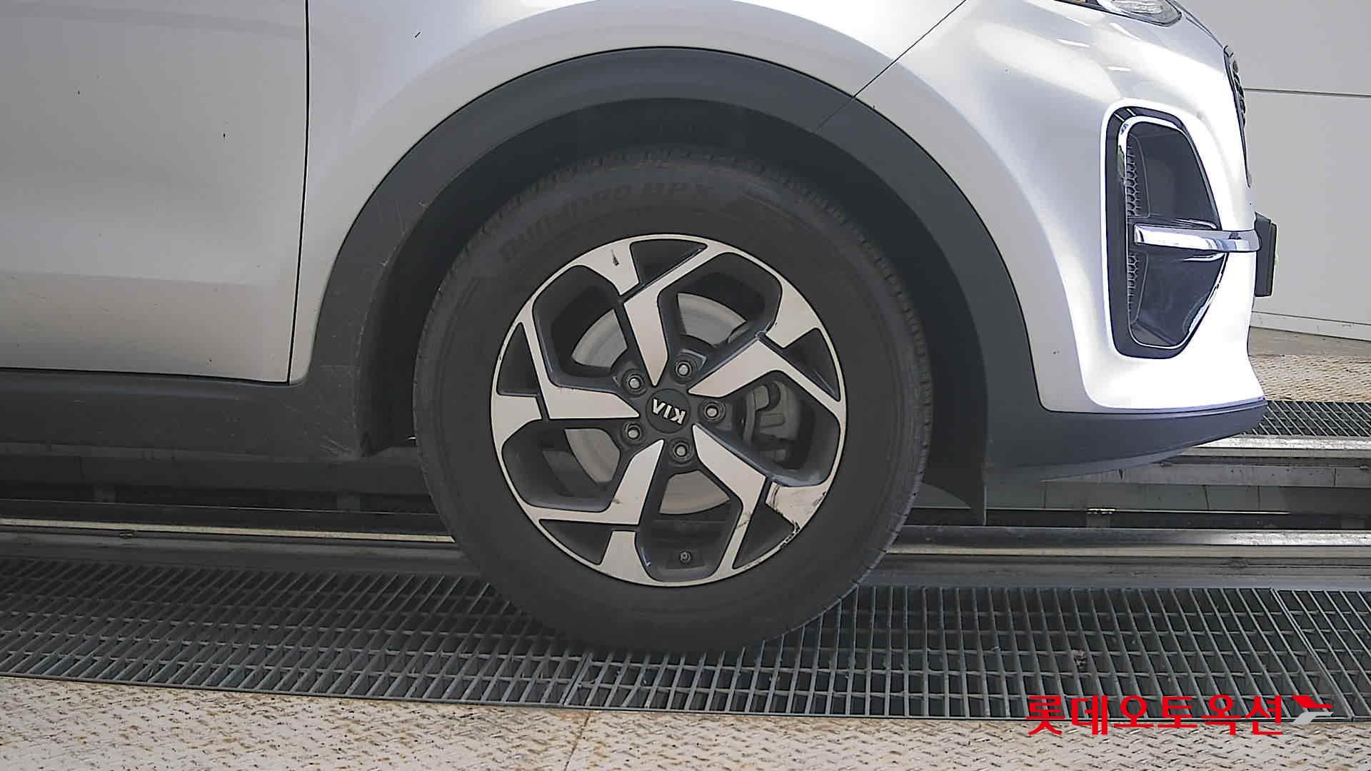 2020 - kia sportage