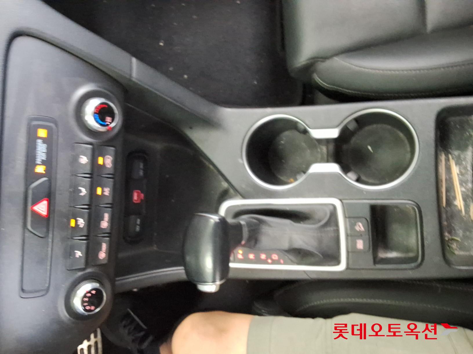2020 - kia sportage