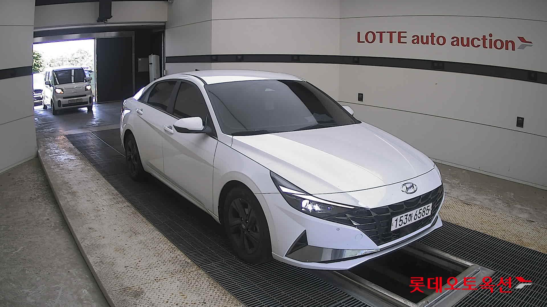2021 - hyundai avante