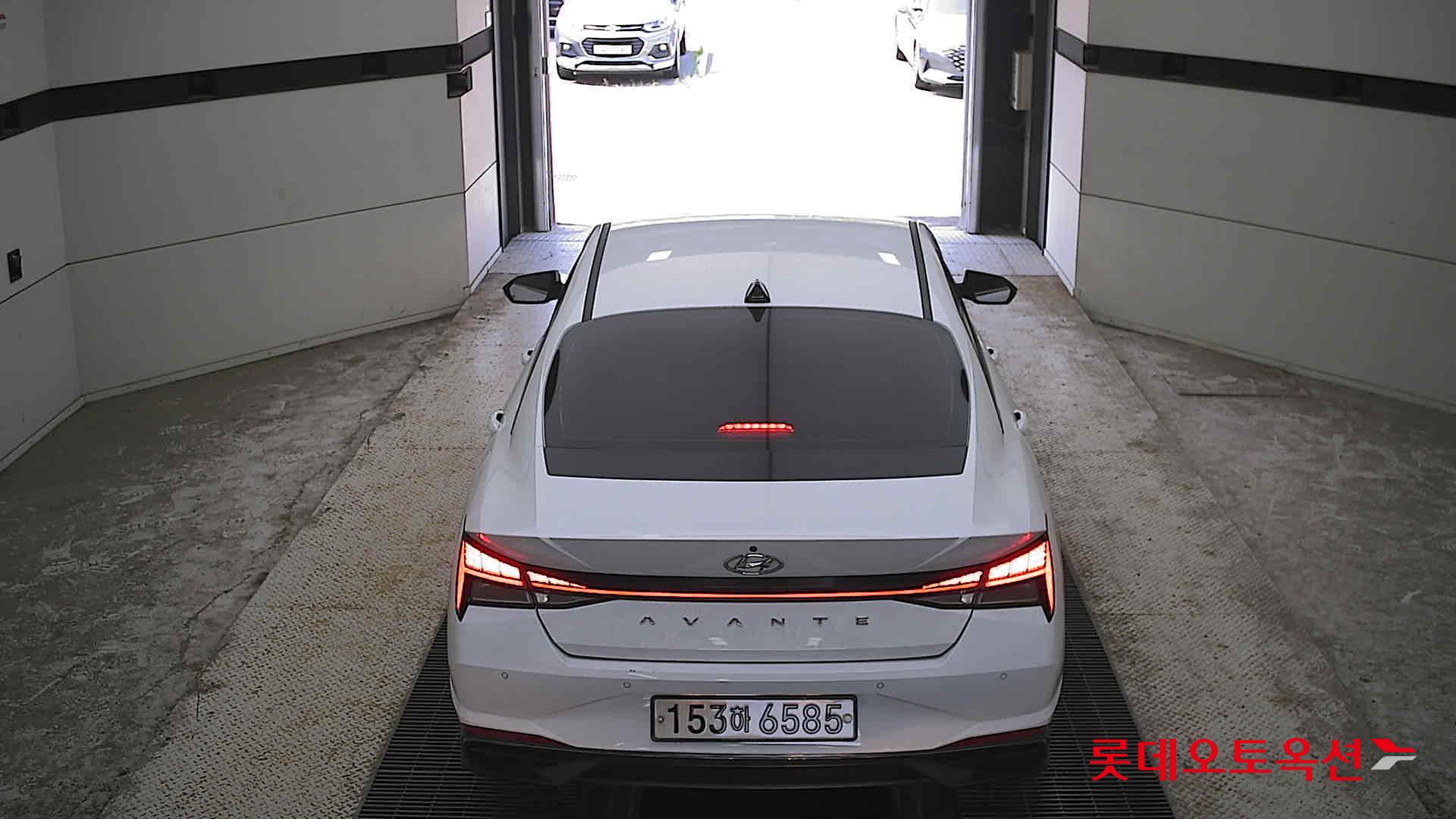 2021 - hyundai avante