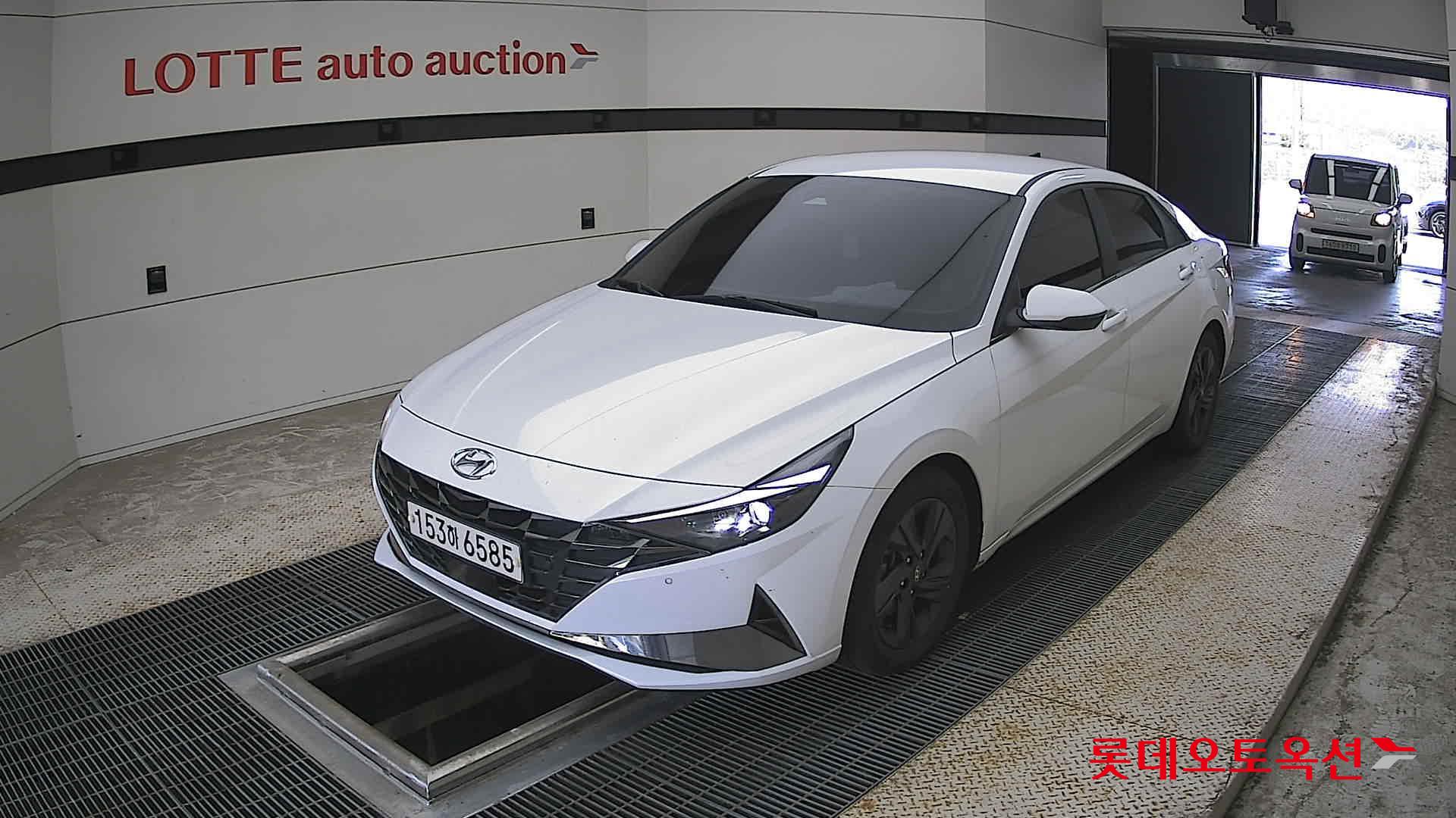 2021 - hyundai avante
