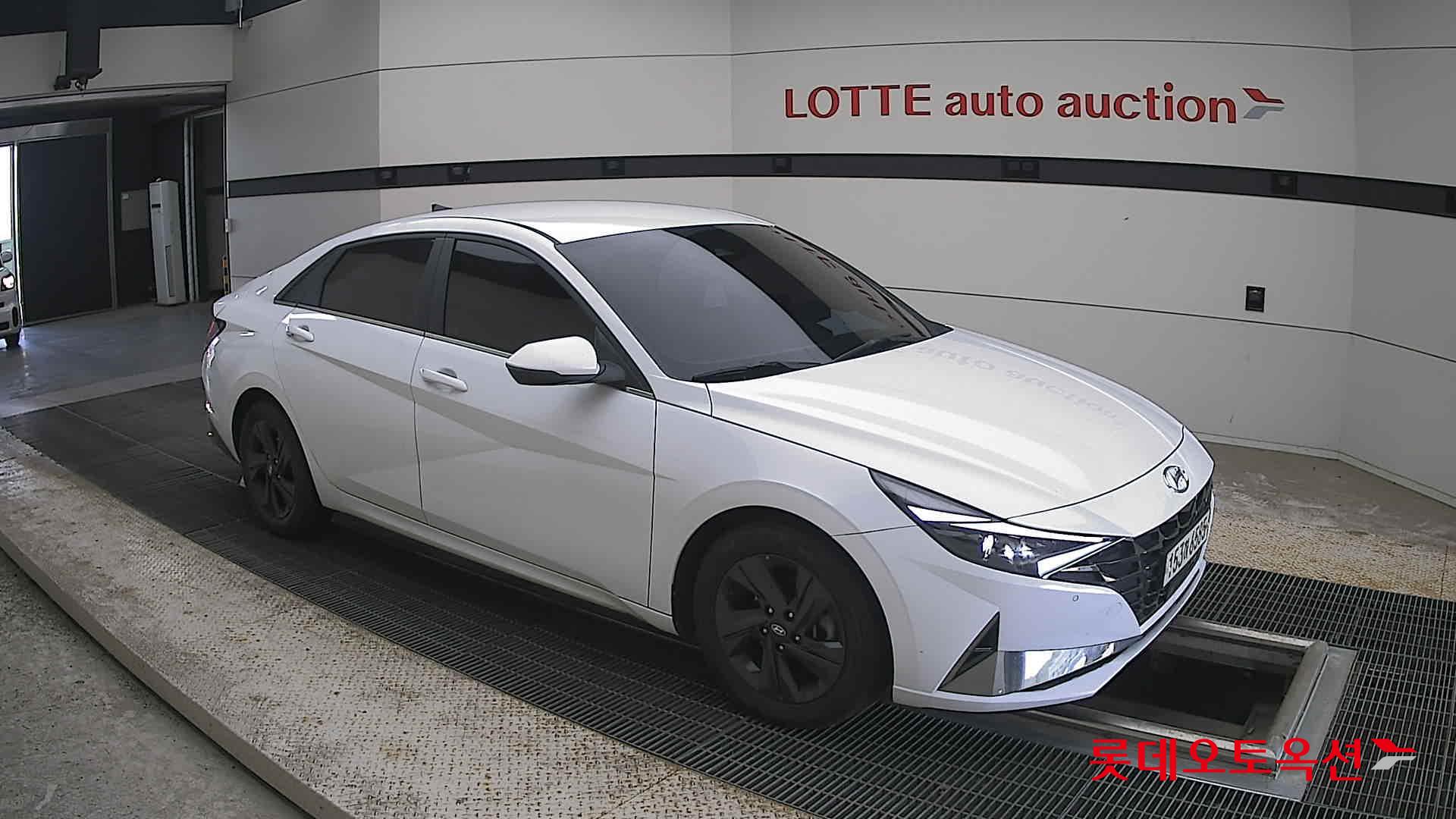 2021 - hyundai avante