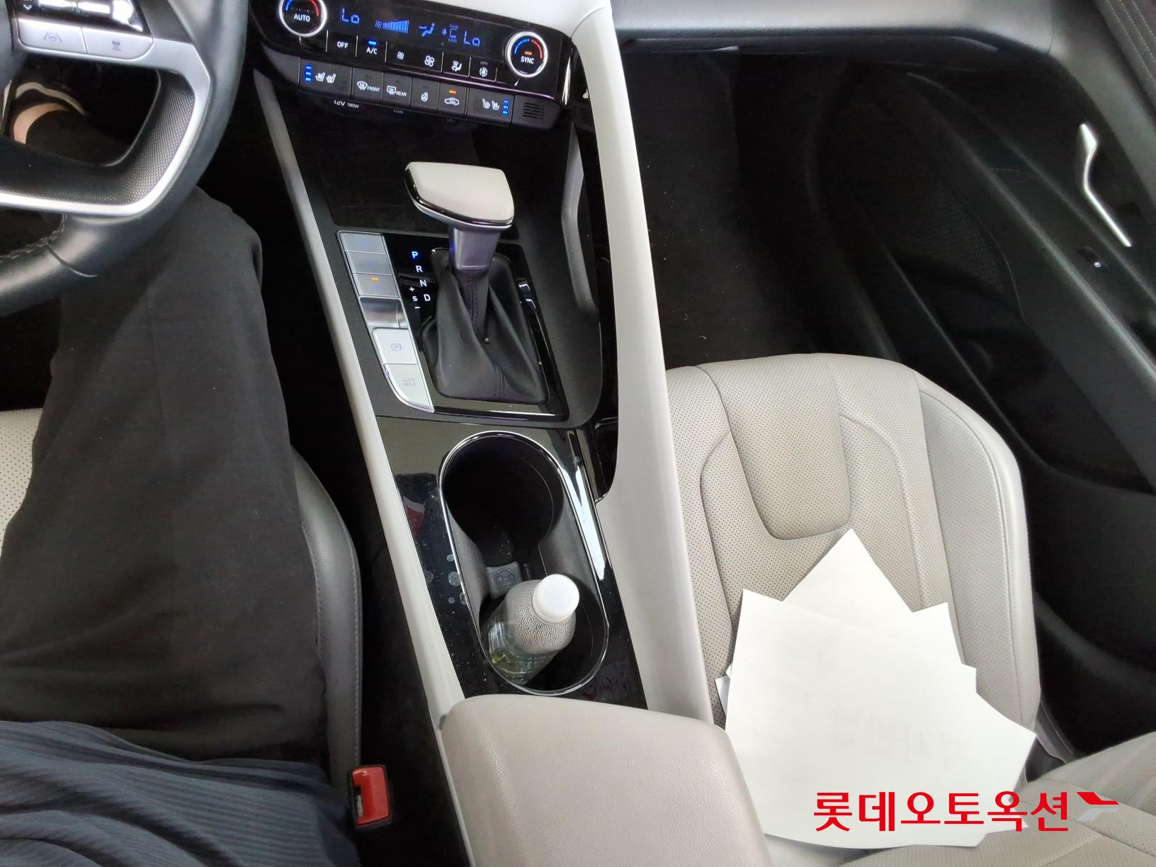 2021 - hyundai avante