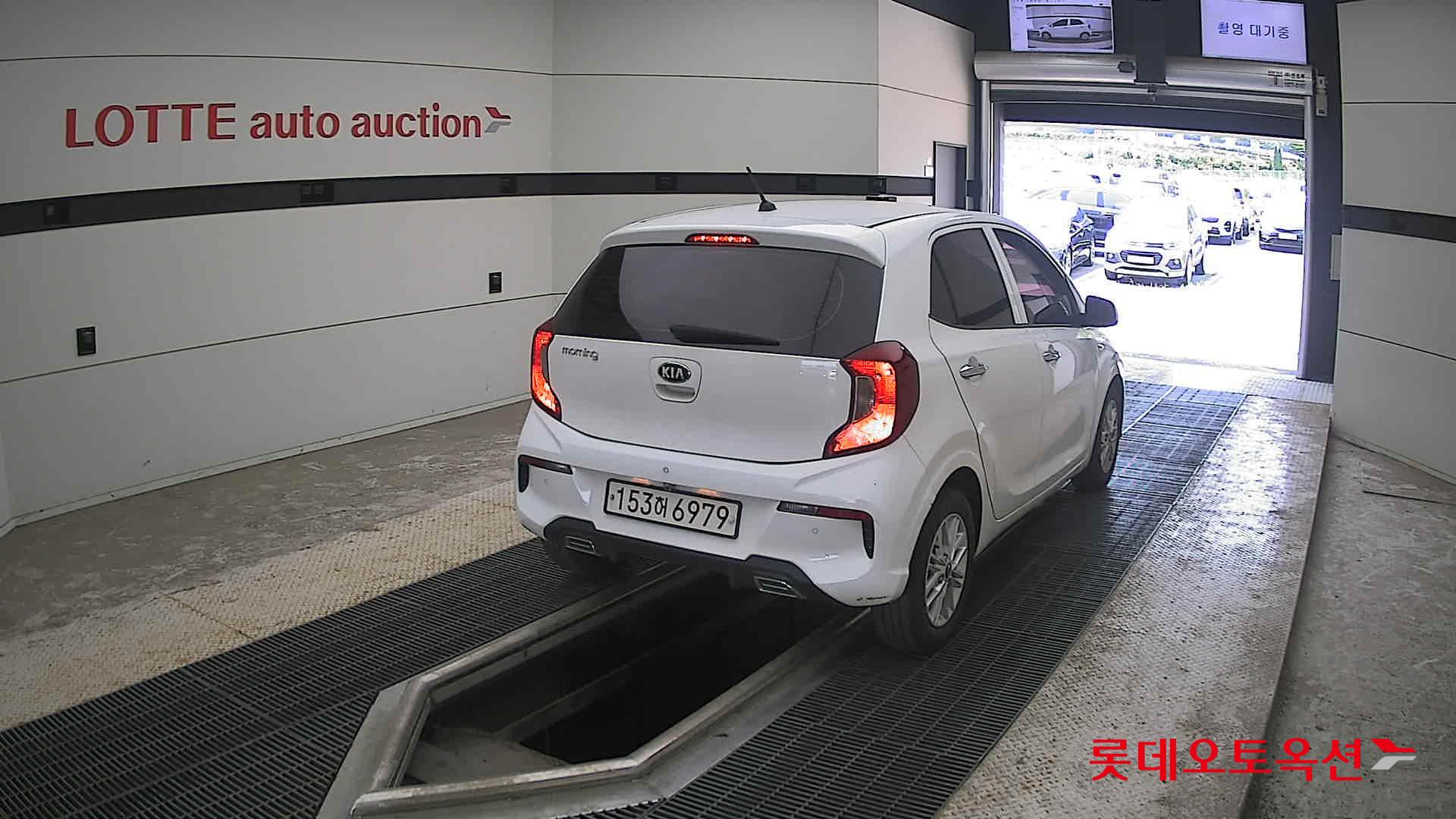 2021 - kia morning