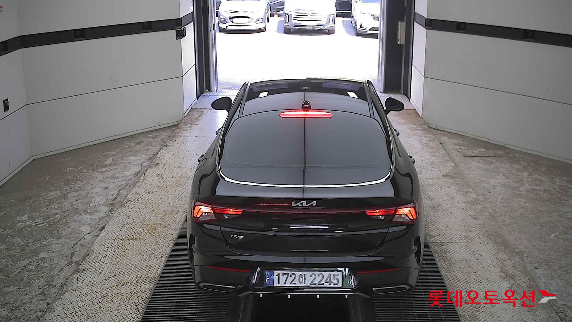 2022 - kia k5