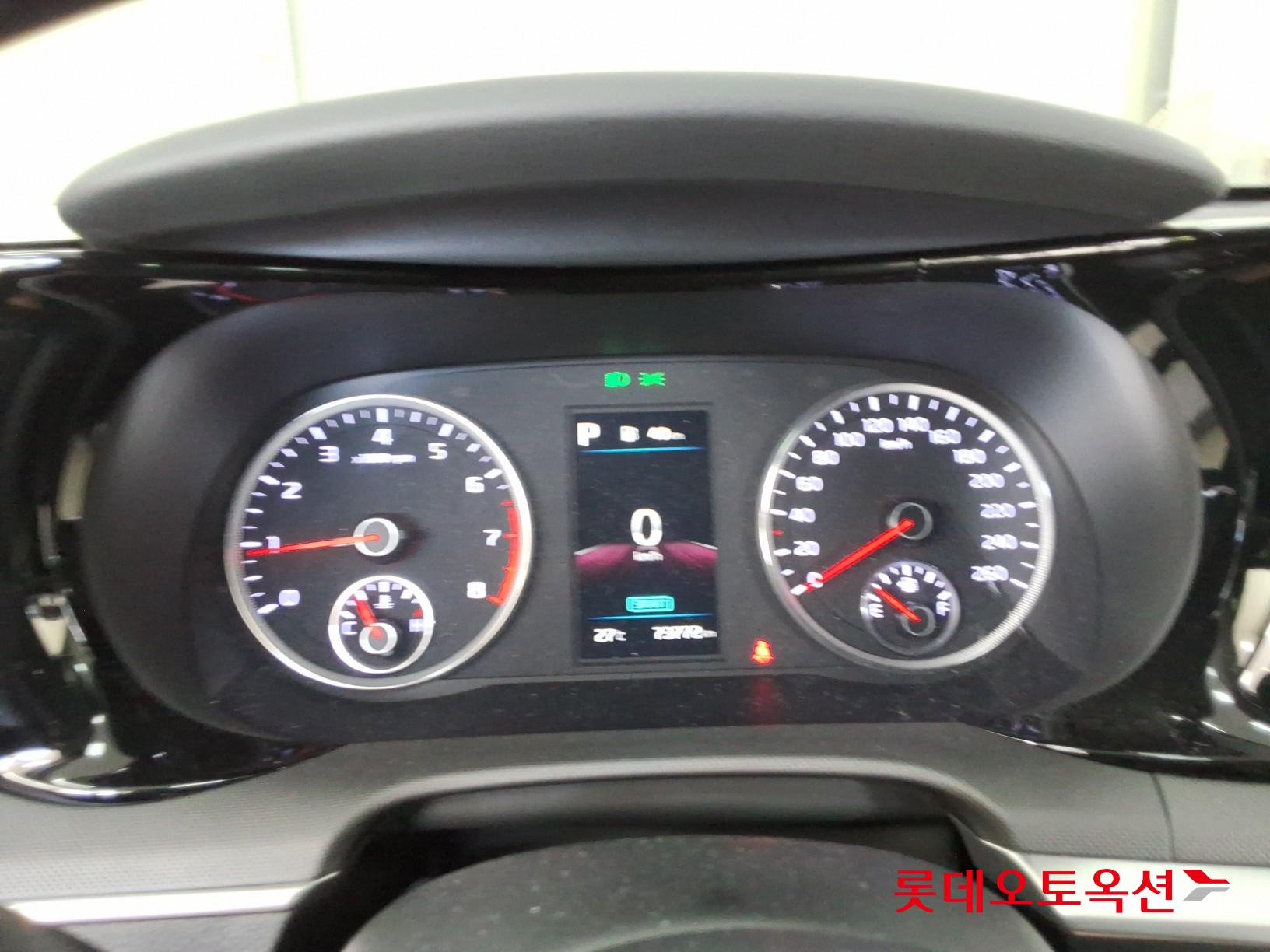 2022 - kia k5