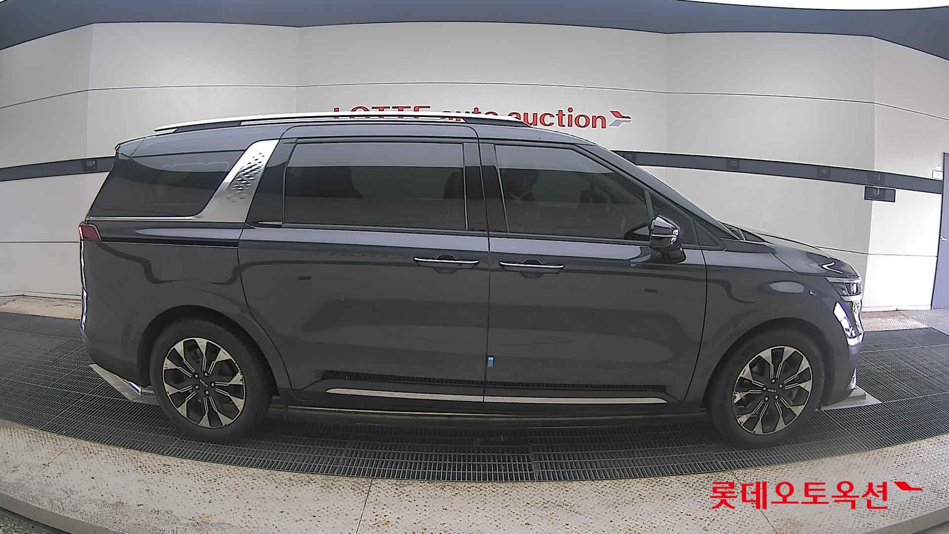 Kia Carnival 2023 Pantera Metal из Кореи, фото 3