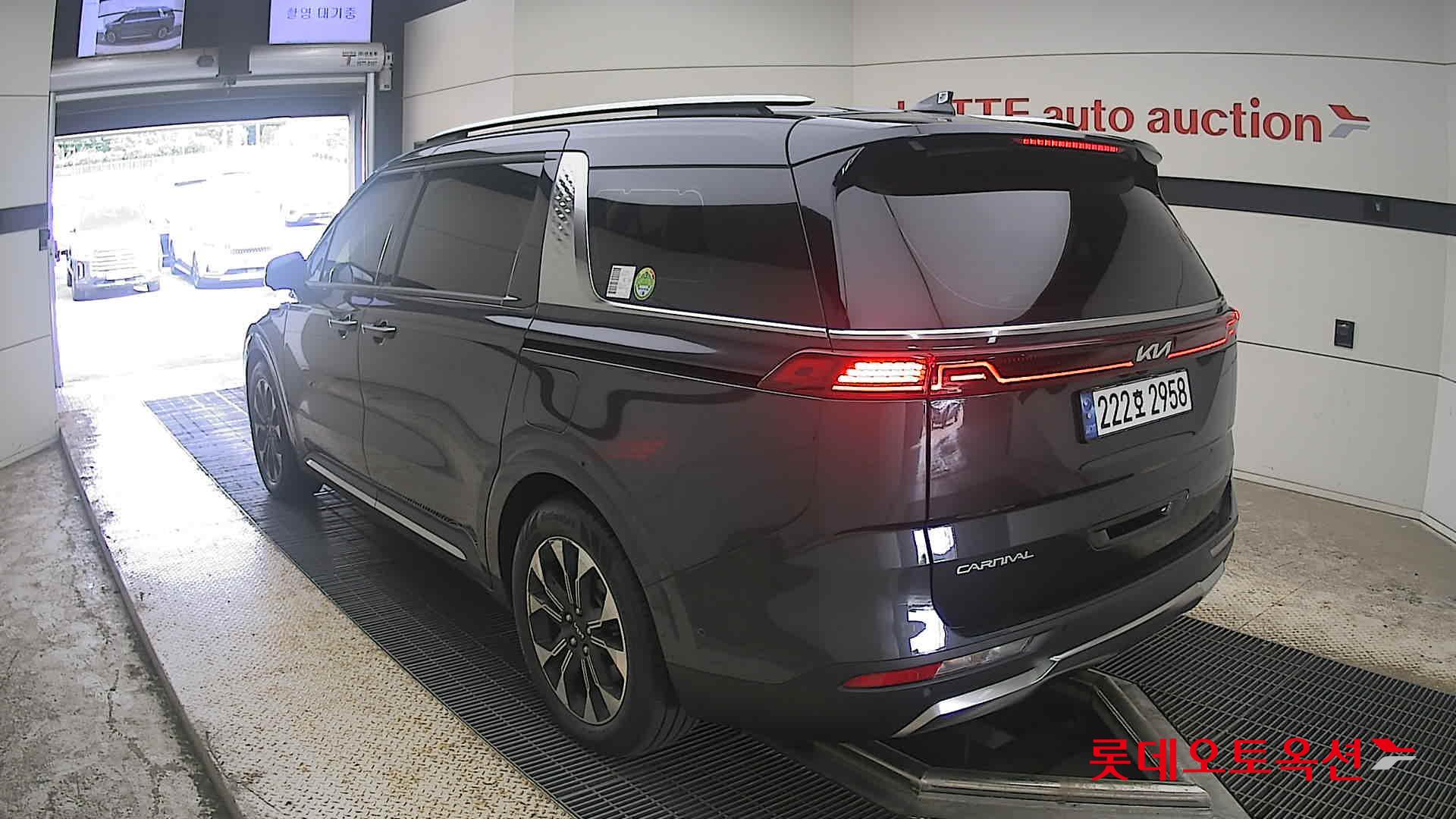 Kia Carnival 2023 Pantera Metal из Кореи, фото 6