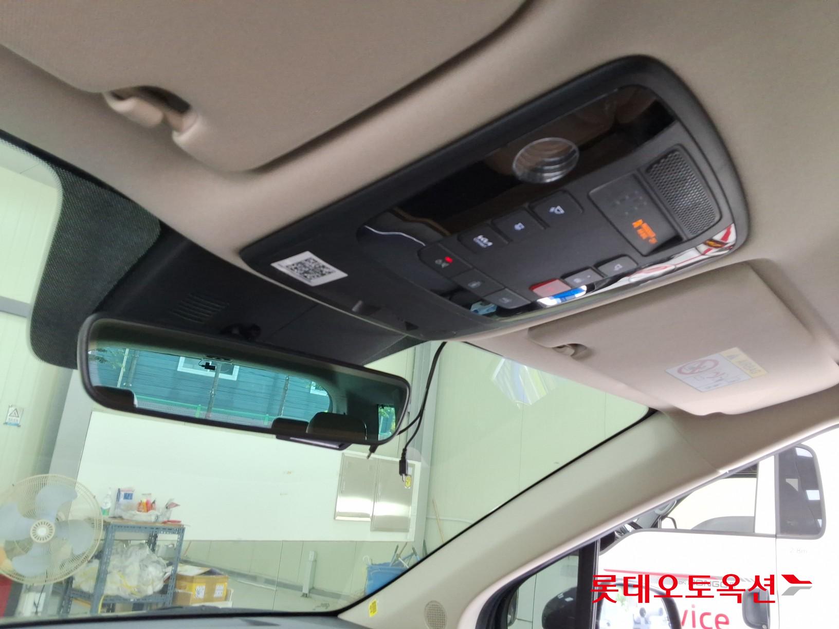 Kia Carnival id 4504315 из Кореи 31