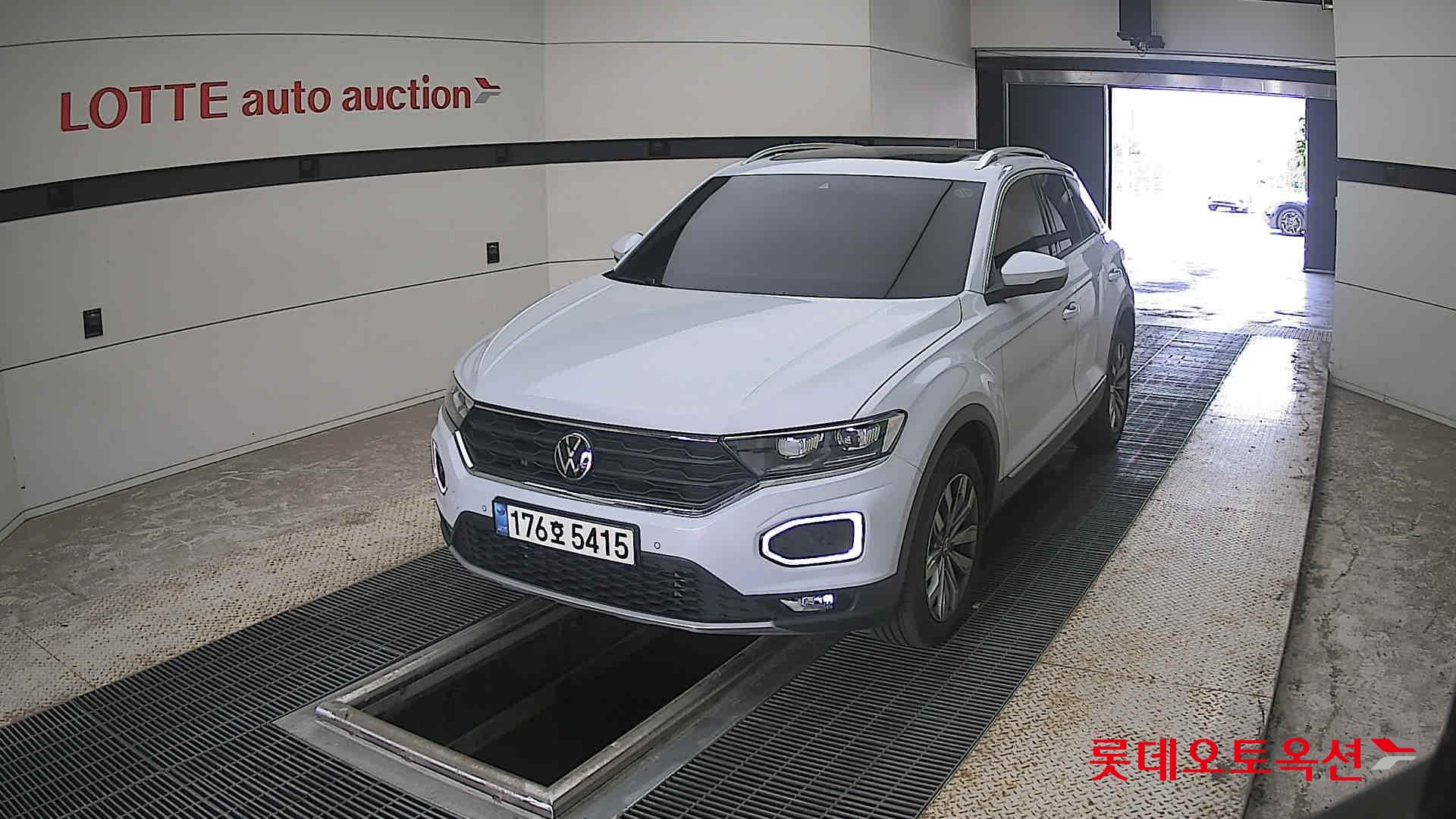 2021 - volkswagen t-roc