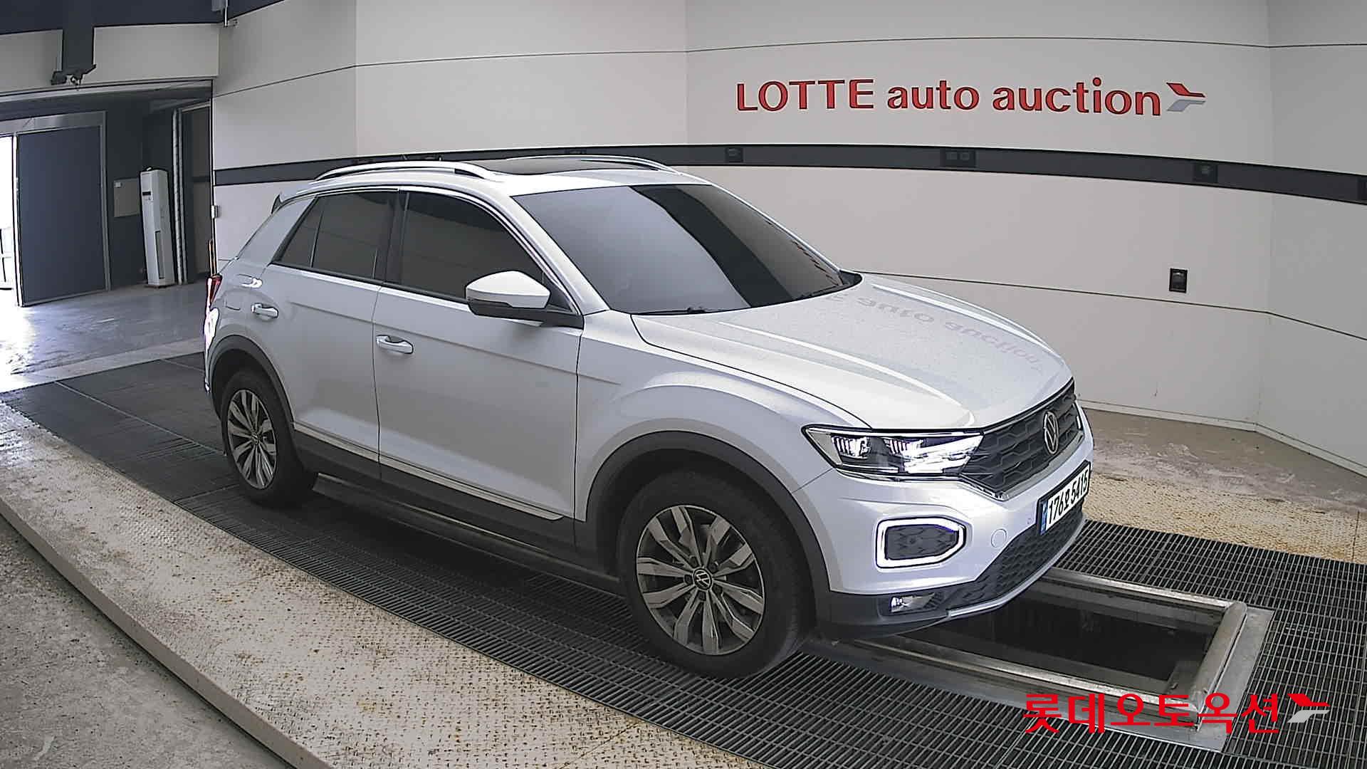 2021 - volkswagen t-roc
