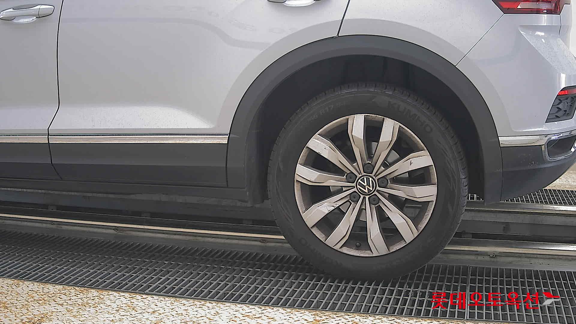 2021 - volkswagen t-roc
