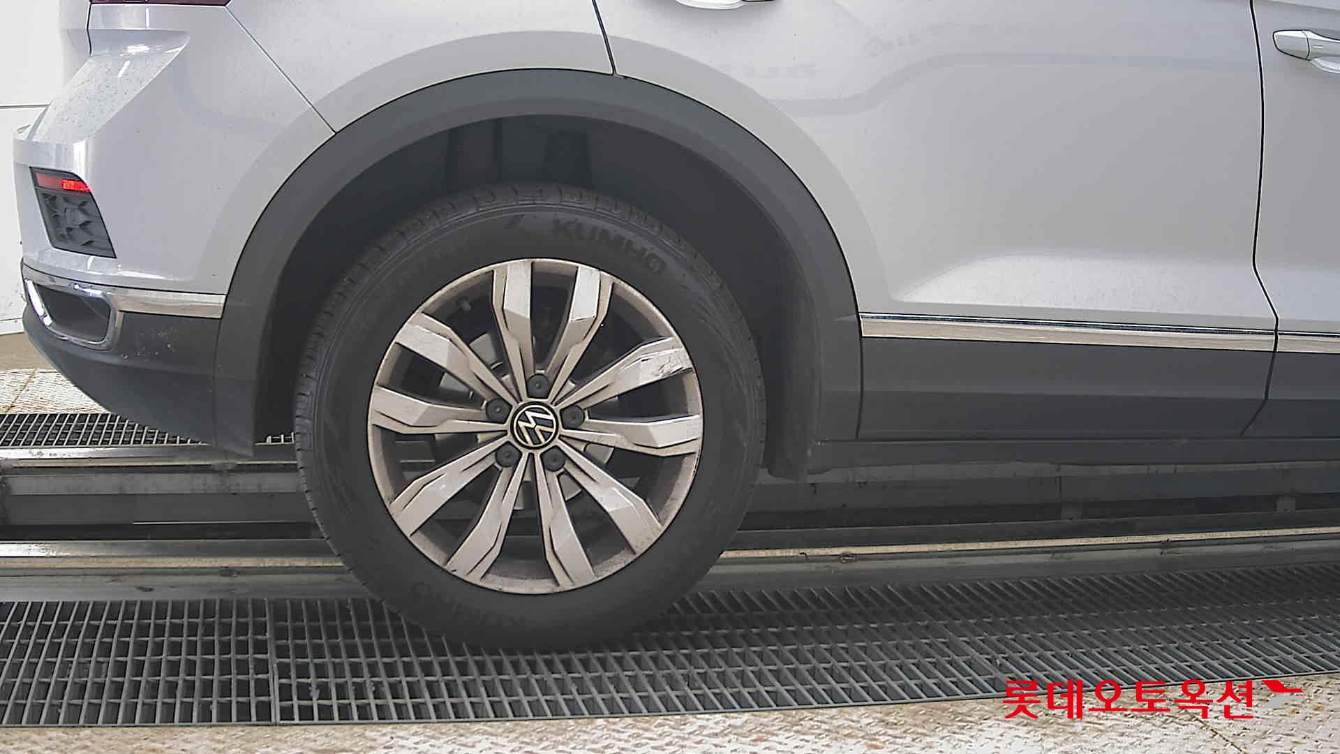 2021 - volkswagen t-roc