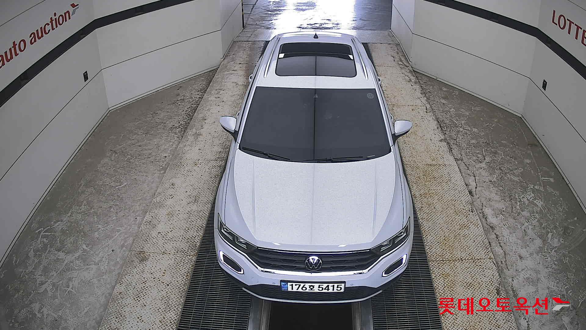 2021 - volkswagen t-roc
