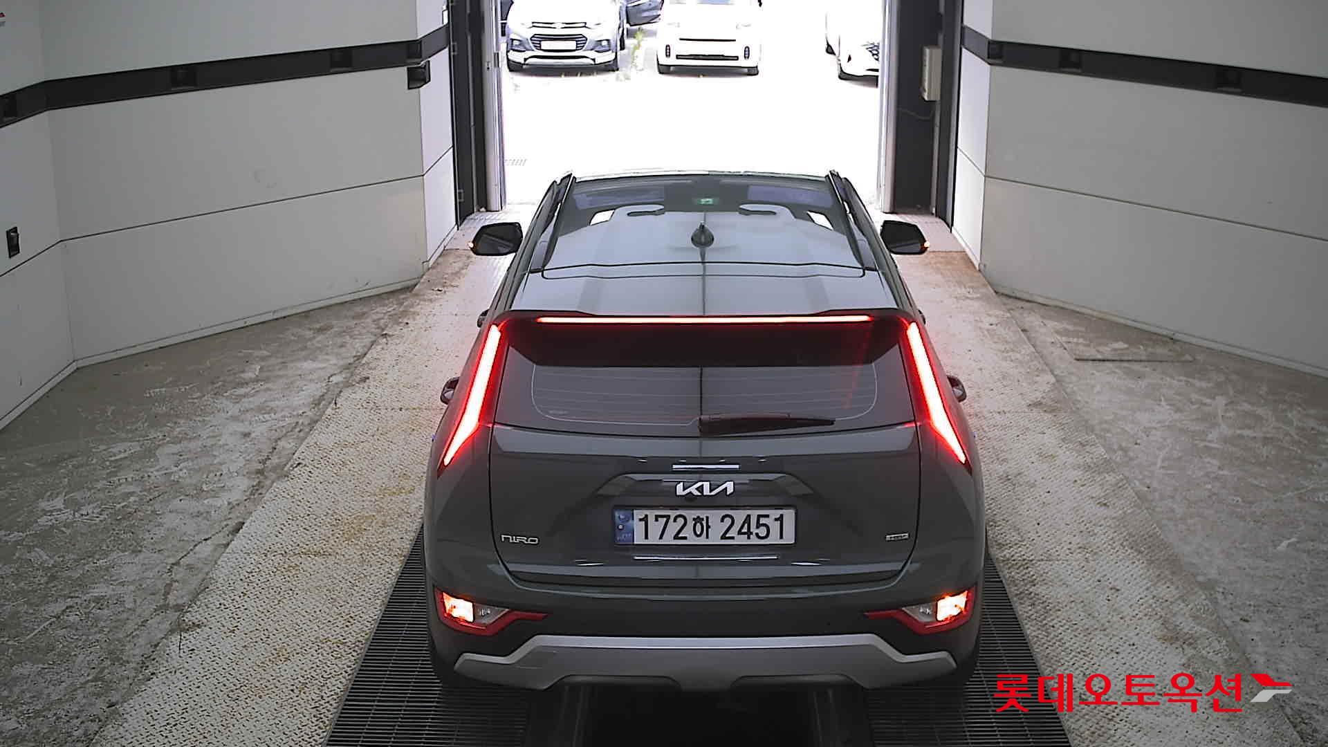 2022 - kia niro
