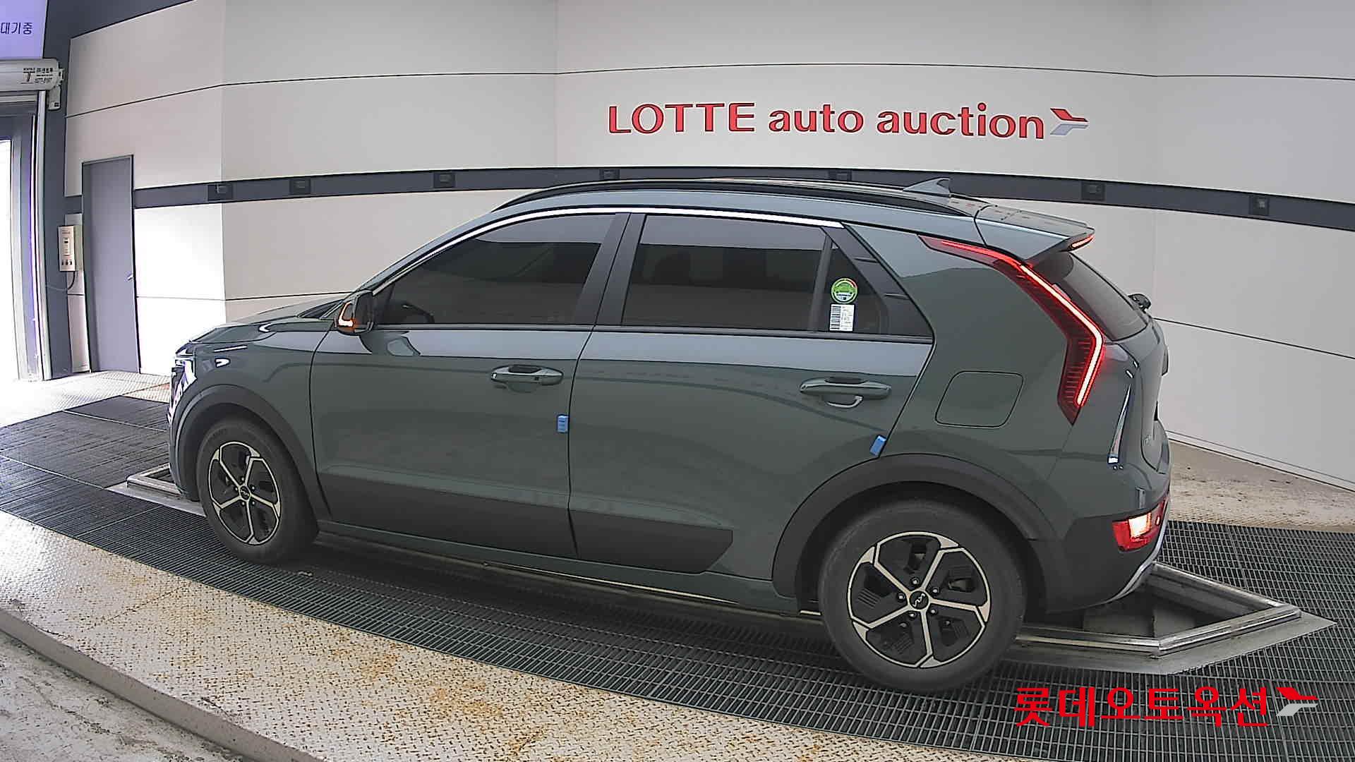 2022 - kia niro
