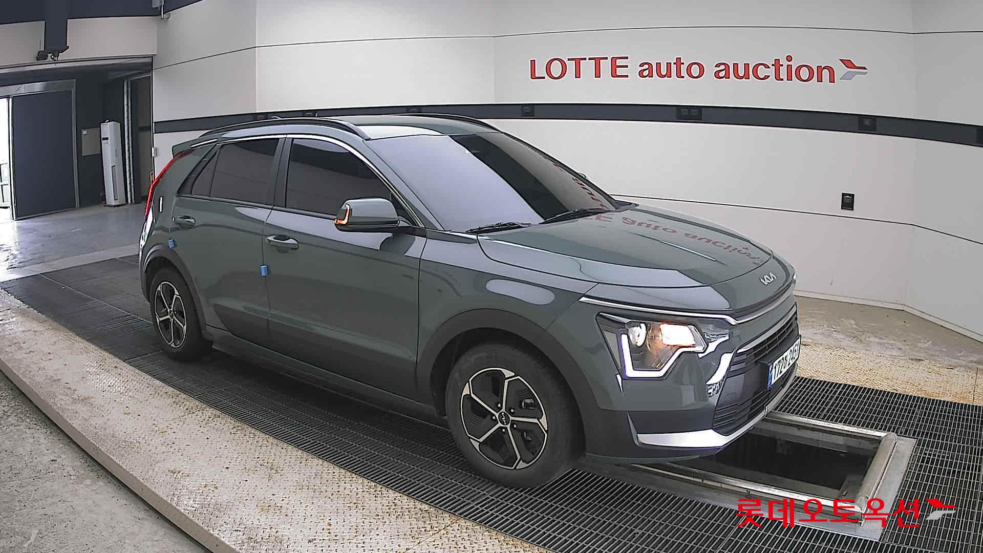 2022 - kia niro