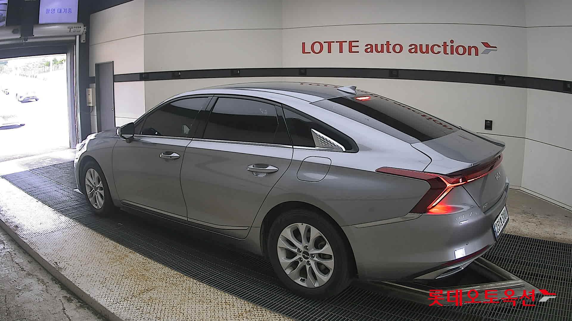 2022 - kia k8