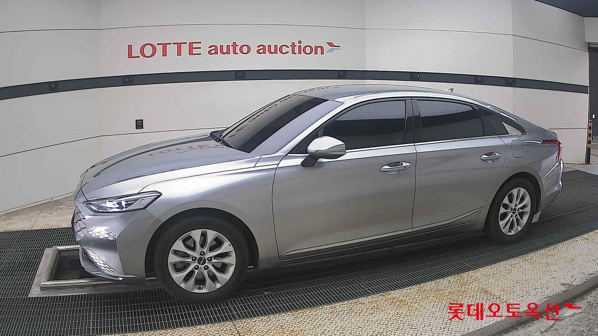 2022 - kia k8