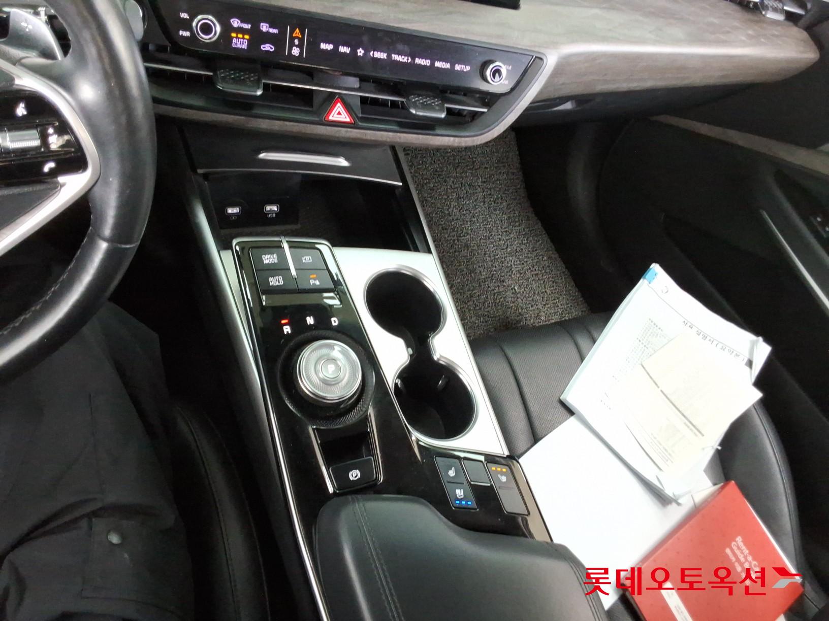 2022 - kia k8