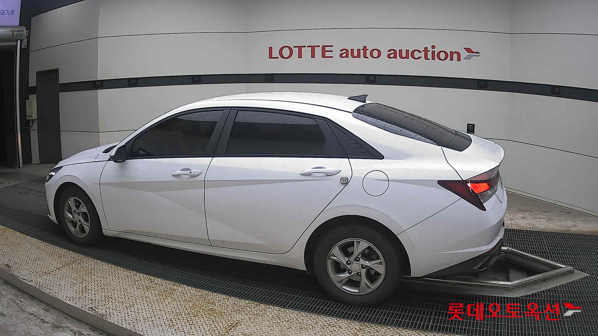 2023 - hyundai avante