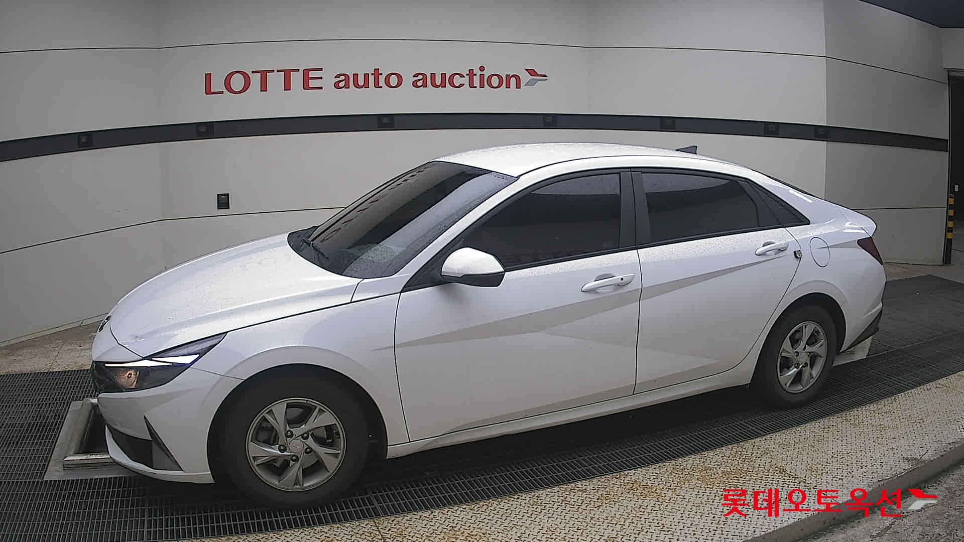 2023 - hyundai avante