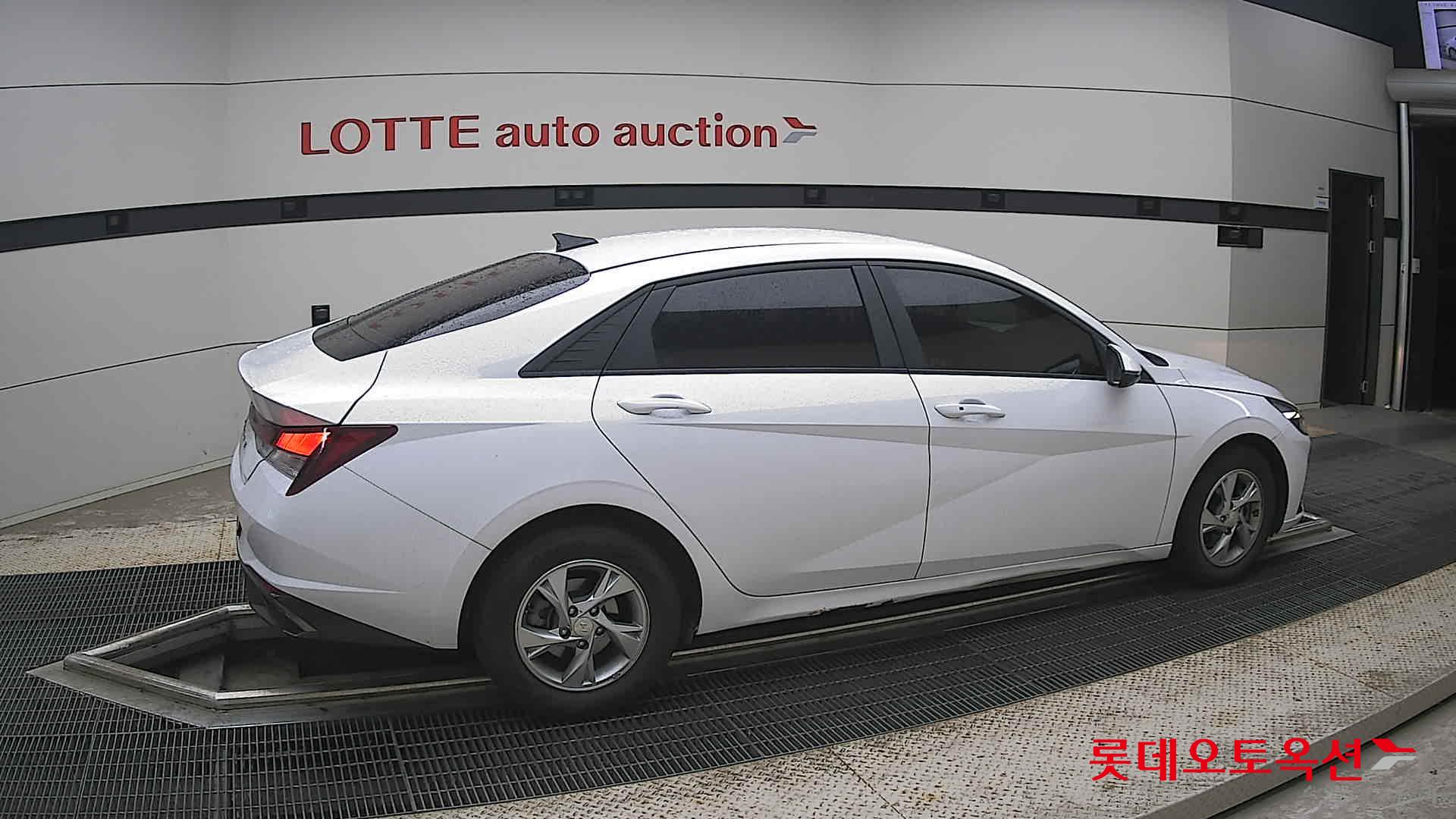 2023 - hyundai avante