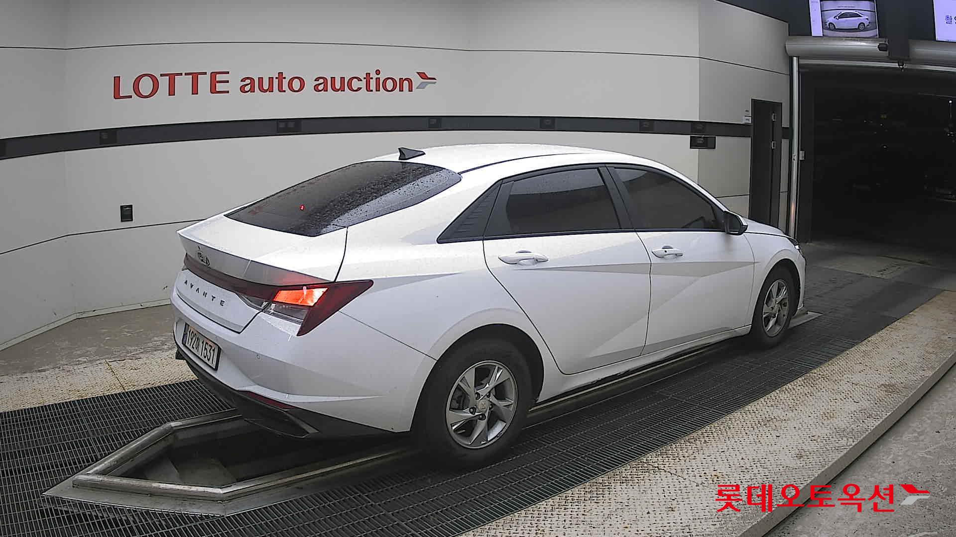 2023 - hyundai avante