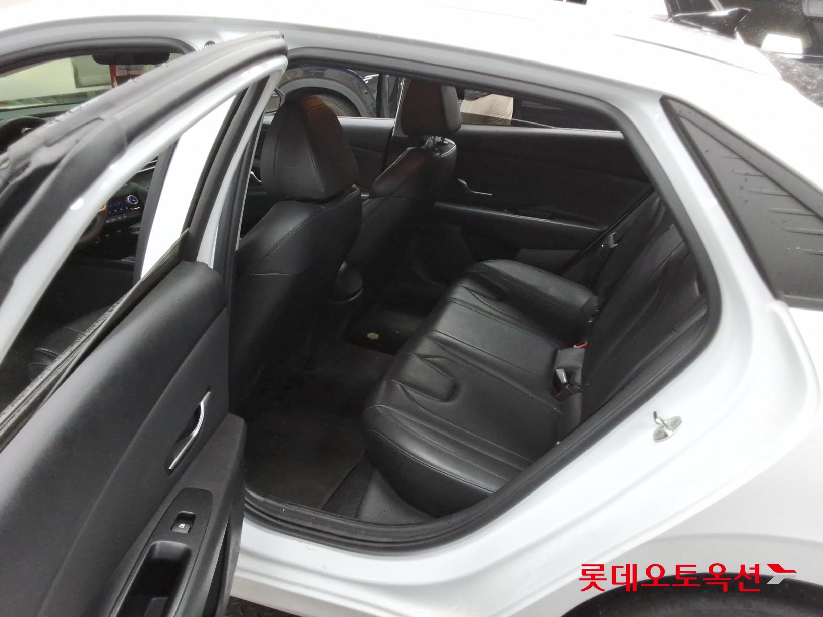 2023 - hyundai avante